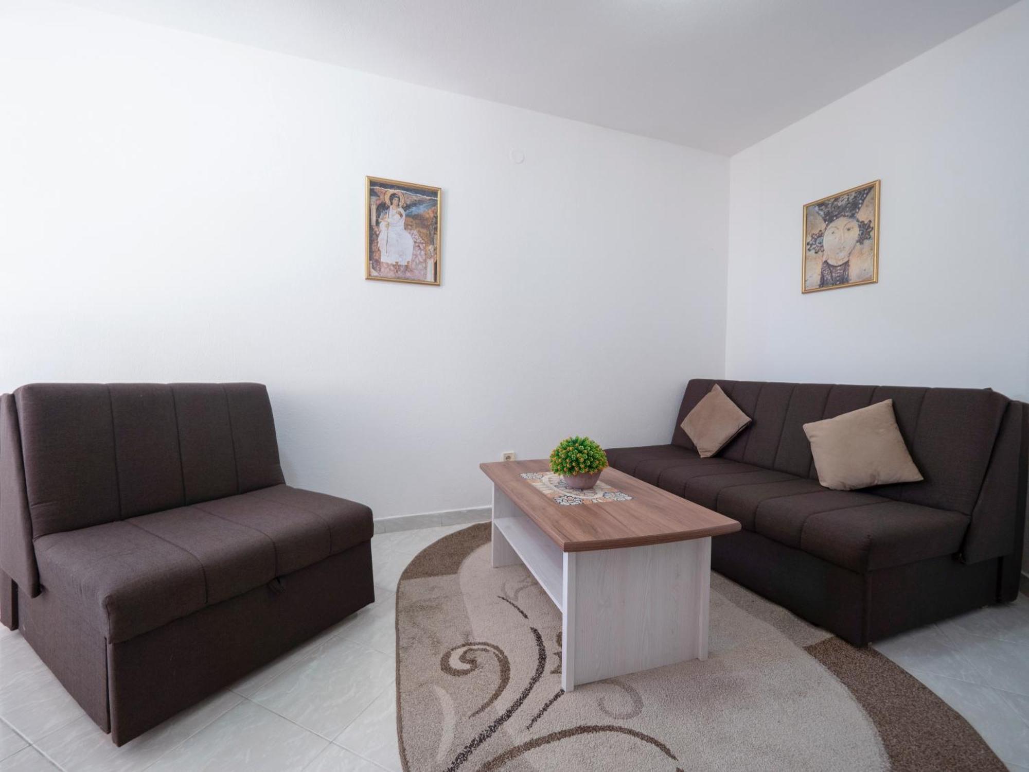 Apartments Marina 스베티스테판 외부 사진