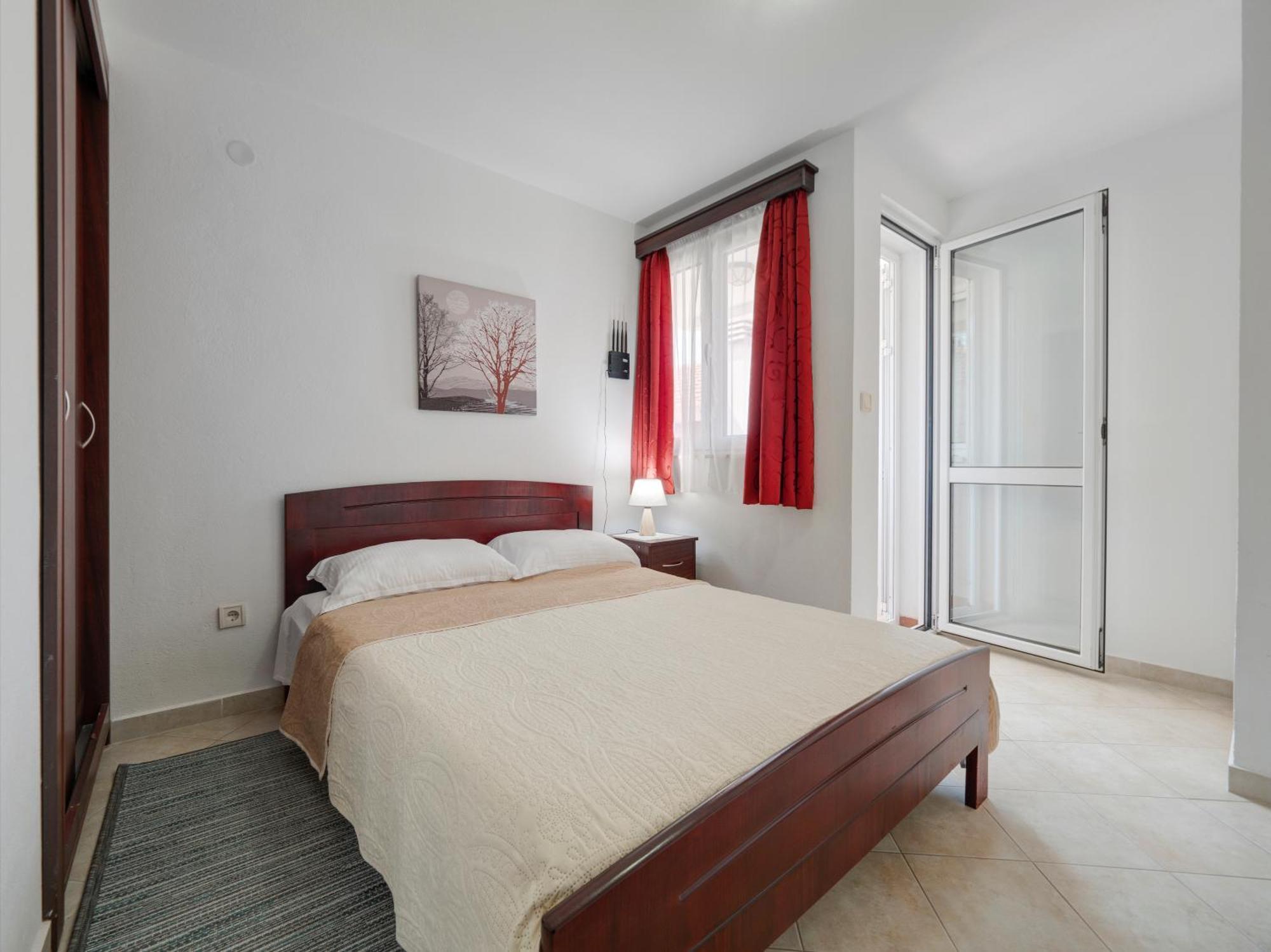 Apartments Marina 스베티스테판 외부 사진
