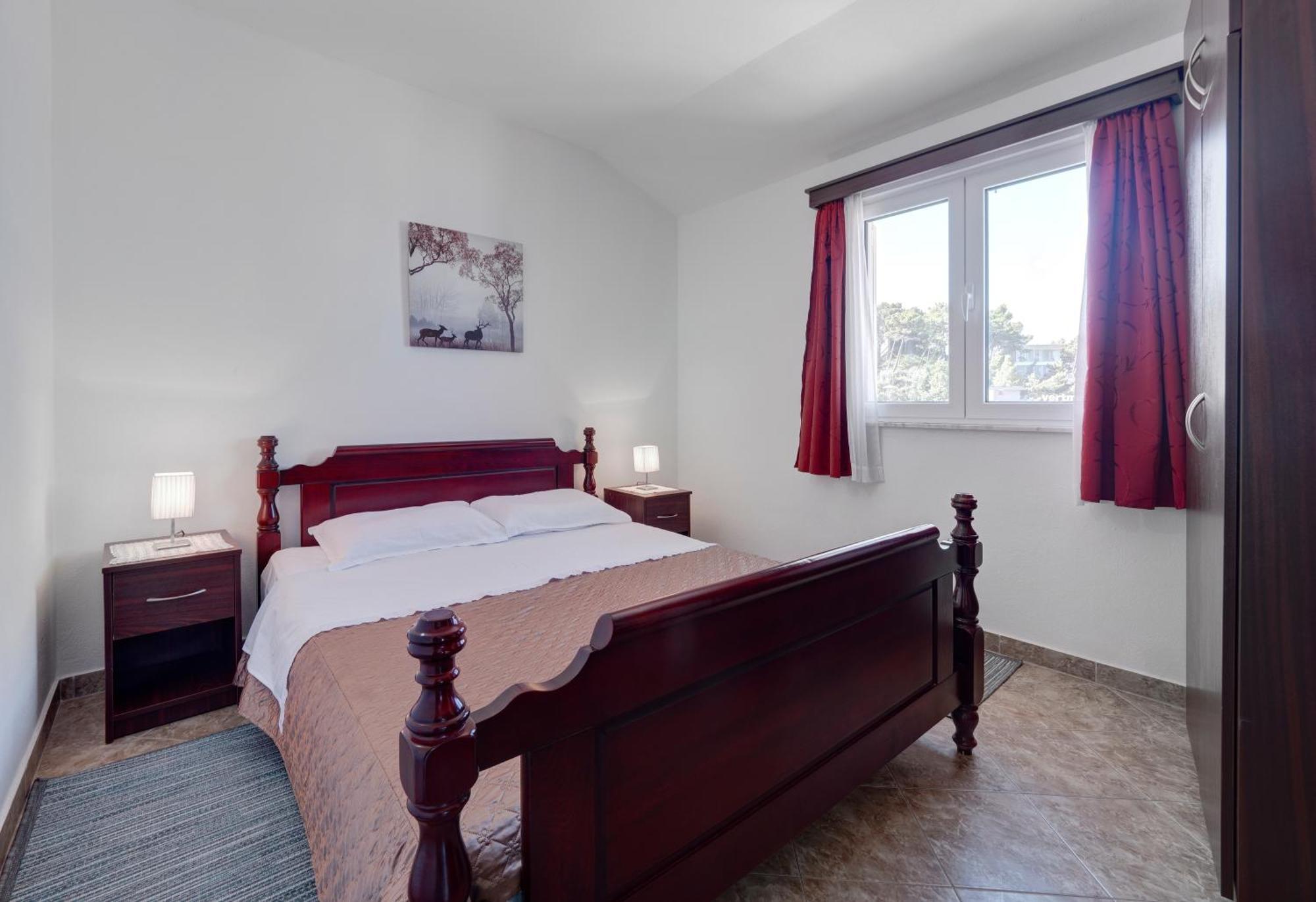 Apartments Marina 스베티스테판 외부 사진